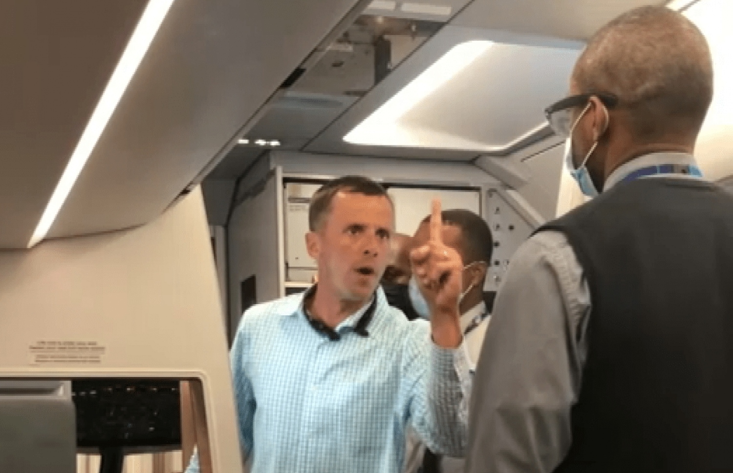 ވީޑިއޯ އިން ކެޕްޗަކޮށްފައިވާ މަންޒަރެއް.