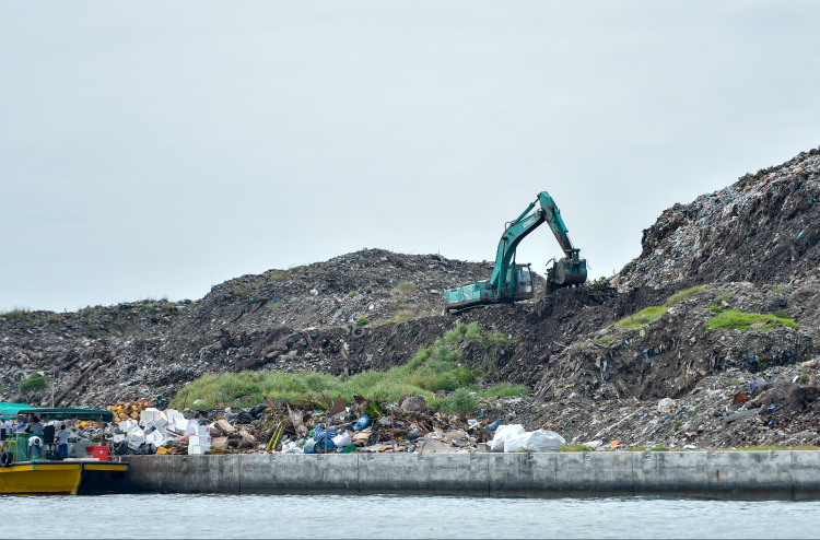 Thilafusheegai bidhesyseeaku maruvee excavator in jehi vetti, gaimachah kuni elhigen