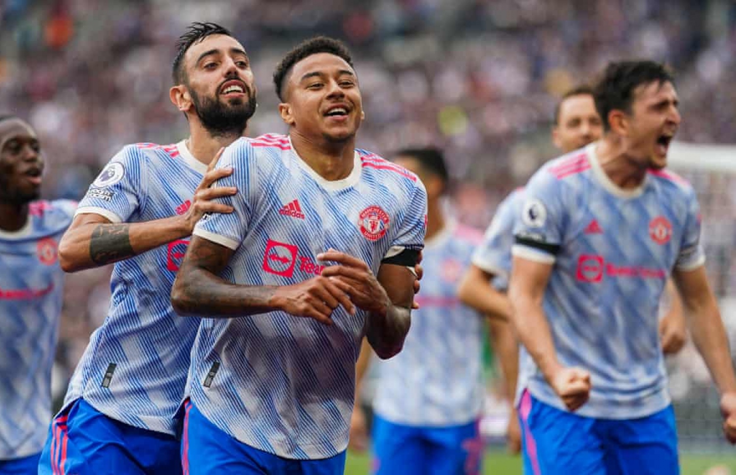 ޔުނައިޓެޑް އަށް ލީޑު ނަގައިދިނުމަށް ފަހު ލިންގާޑް އުފާފާޅު ކުރަނީ --- ފޮޓޯ: ރެކްސް