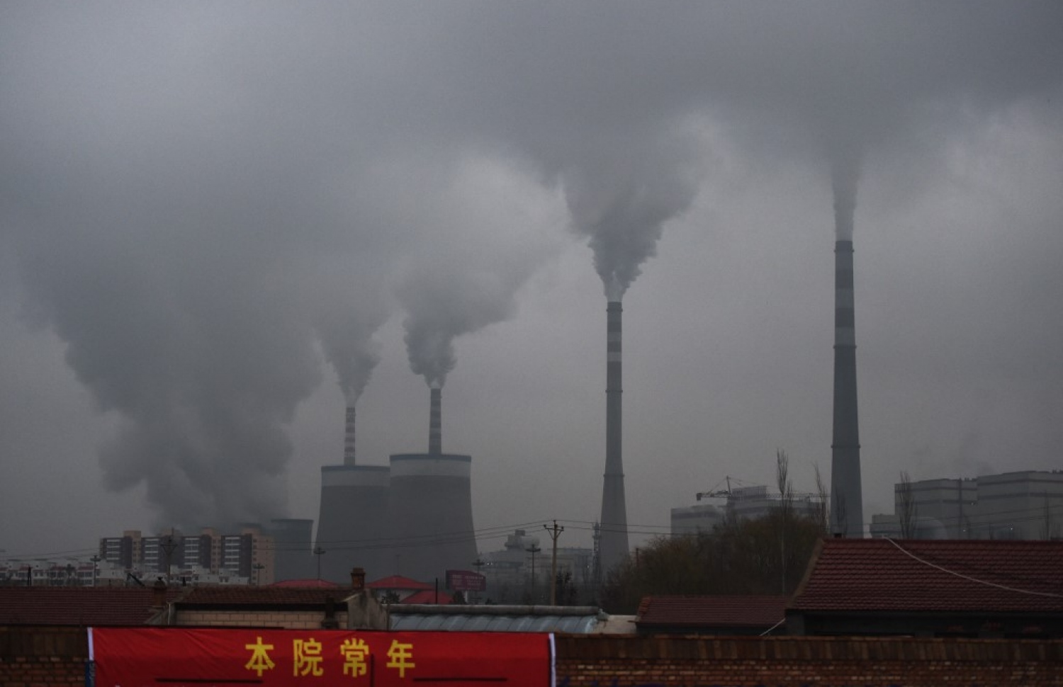 ބޯޓުދެލިން ހިންގާ އިންޖީނުގެއެއް ޗައިނާގައި. --އޭއެފްޕީ