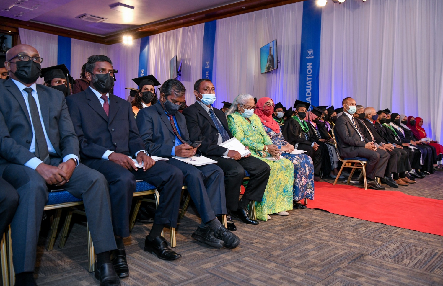 މާލެ ސެޕްޓެމްބަރު 24، 2021- ވިލާ ކޮލެޖުގައި މިއަދު ބޭއްވި ގްރެޖުއޭޝަން ހަފުލާގެ ތެރެއިން .-- ފޮޓޯ: އަހުމަދު އަވްޝަން/ މިހާރު