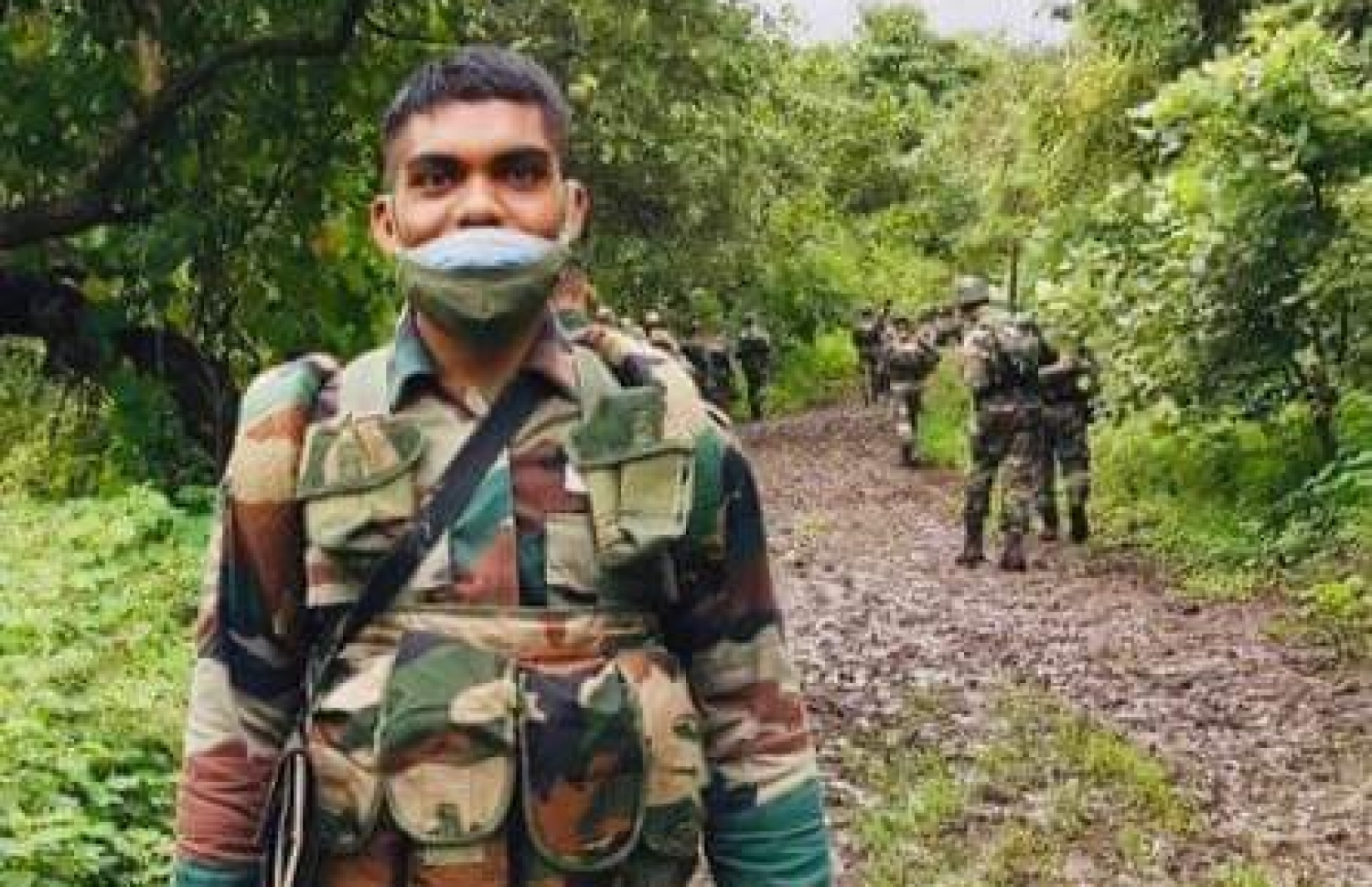 އިންޑިއާގެ ނޭޝަނަލް ޑިފެންސް އެކަޑެމީގައި ތަމްރީނު ހަދަމުން ދަނިކޮށް މިއަދު މަރުވި އުުރުން 22 އަހަރުގެ ސުލްތާން ތަމްރީނުތަކުގެ ތެރެއިން ފޮޓޯއަކަށް ހުއްޓިގެން.