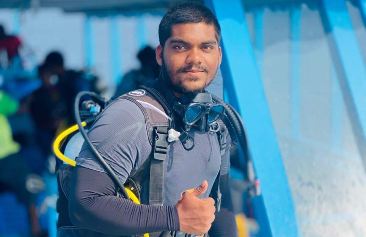 ސުލްތާން، ޑައިވިންއަކަށް ތައްޔާރު ވެގެން: އޭނާގެ ހަށިގަނޑު ރާއްޖެ ގެނައުމުގެ ކަންކަން ދެ ސަރުކާރު ގުޅިގެން ކުރިއަށް އެބަދޭ.