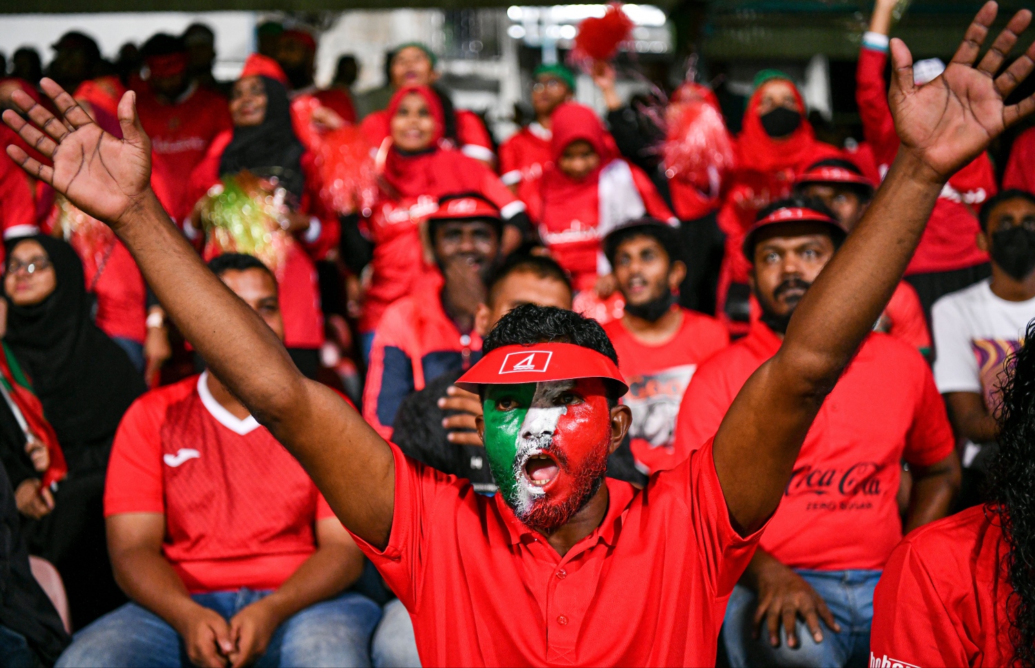 މާލެ- އޮކްޓޯބަރ 1، 2021: އުރީދޫ ސާފް ޗެމްޕިއަންޝިޕްގައި މިރޭ ރާއްޖެ އާއި ނޭޕާލް ކުޅުނު މެޗުގެ ތެރެއިން، މިމެޗު 1-0 ގެ ނަތީޖާއުކުން ކާމިޔާބުކުރީ ނޭޕާލް-. ފޮޓޯ: ފަޔާޒް މޫސާ / މިހާރު