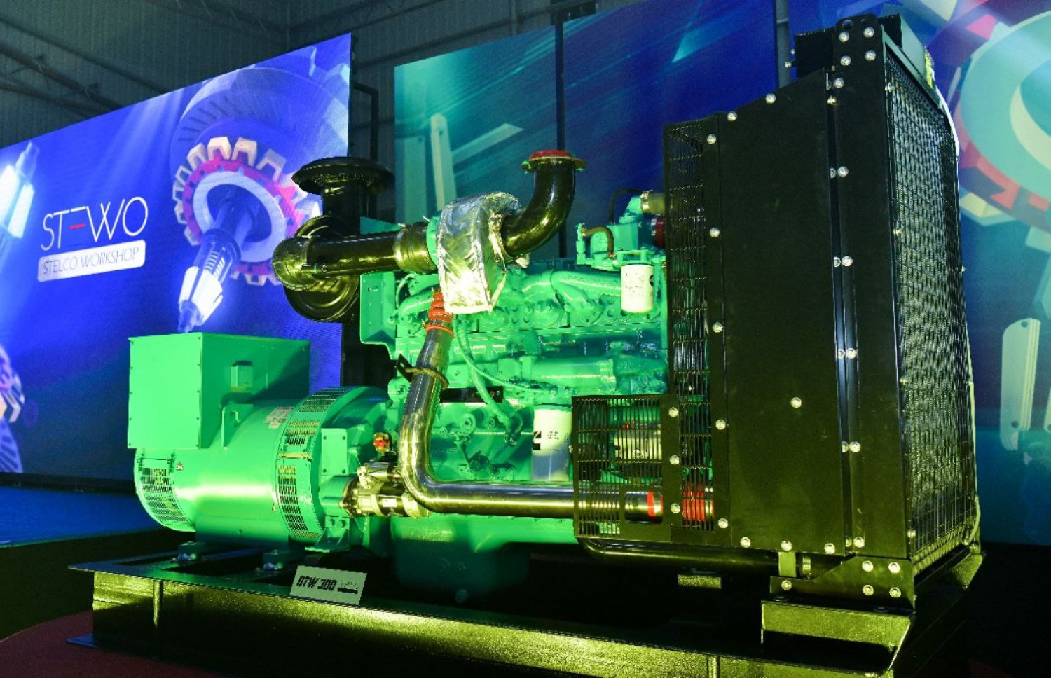 ސްޓެލްކޯއިން އުފެއްދި ފުރަތަމަ އިންޖީނު-- ފޮޓޯ: ފަޔާޒް މޫސާ/ މިހާރު