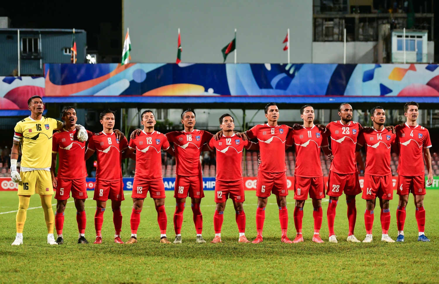 މާލެ- އޮކްޓޯބަރ ، 2021: އުރީދޫ ސާފް ޗެމްޕިއަންޝިޕްގައި ރޭ ނޭޕާލް އާއި ސްރީ ލަންކާ ބައްދަލުކުރި މެޗުގެ ތެރެއިން، ރޭ ސްރީލަންކާ އަތުން 3-2 އިން މޮޅުވެ، ނޭޕާލް ވަނީ ތާވަލްގެ އެއް ވަނަ އަށް ޖެހިލާފައި --. ފޮޓޯ: ނިޝާން އަލީ/މިހާރު