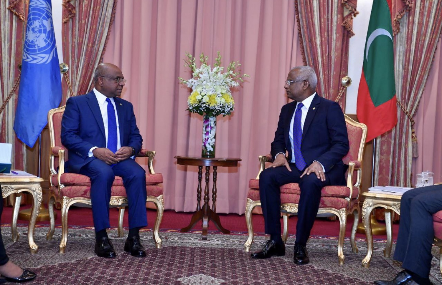 ރައީސް އިބްރާހިމް މުހައްމަދު ސޯލިހާއި އދ. ގެ އާންމު މަޖިލީހުގެ ރައީސް ޝާހިދު މިއަދު ބައްދަލުކުރައްވަނީ.---ފޮޓޯ: ރައީސް އޮފީސް