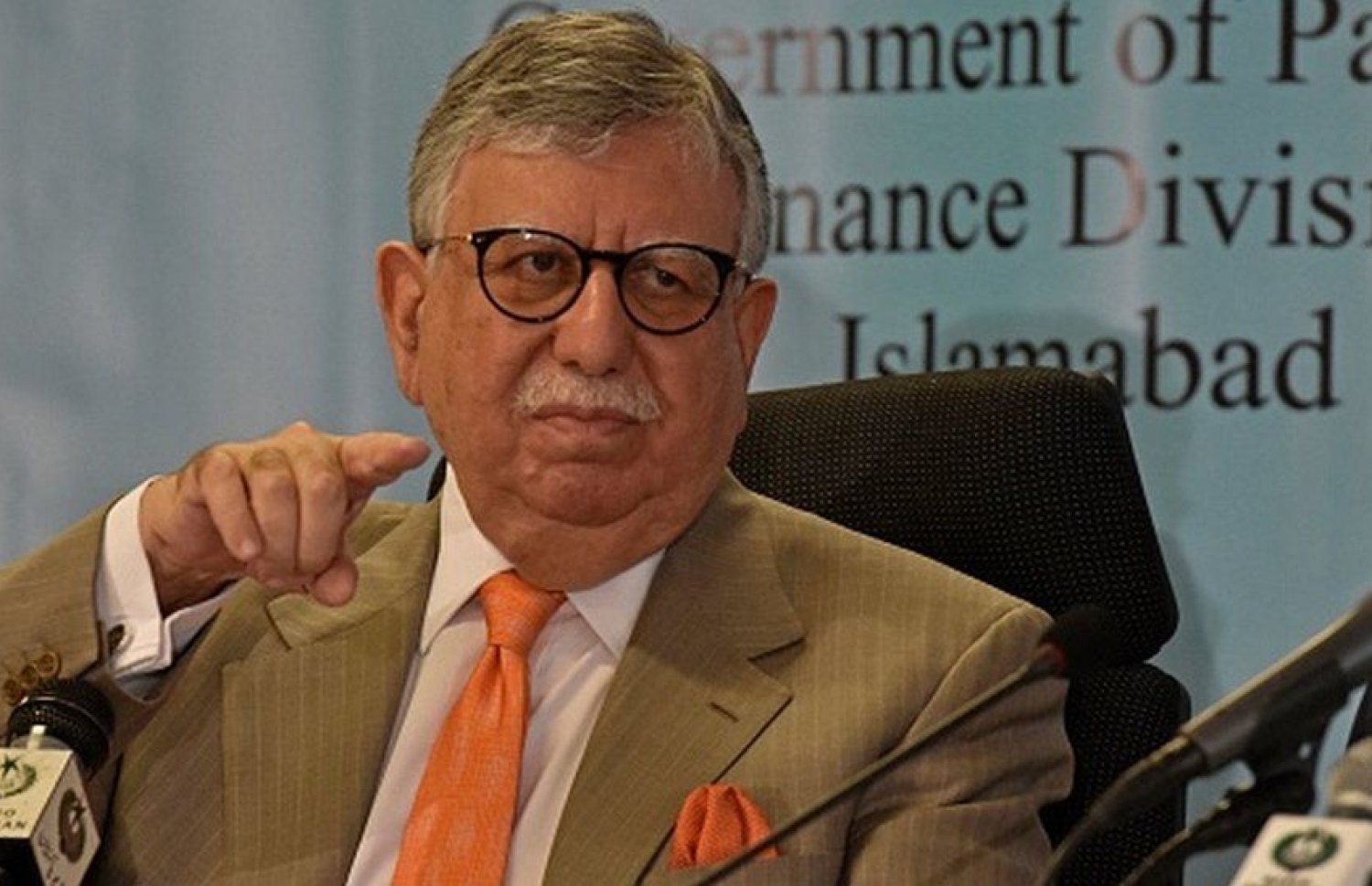 ޕާކިސްތާނުގެ ފިނޭންސް މިނިސްޓަރު ޝައުކަތު ތަރީން. --ފޮޓޯ:ގެޓީ އިމޭޖަސް