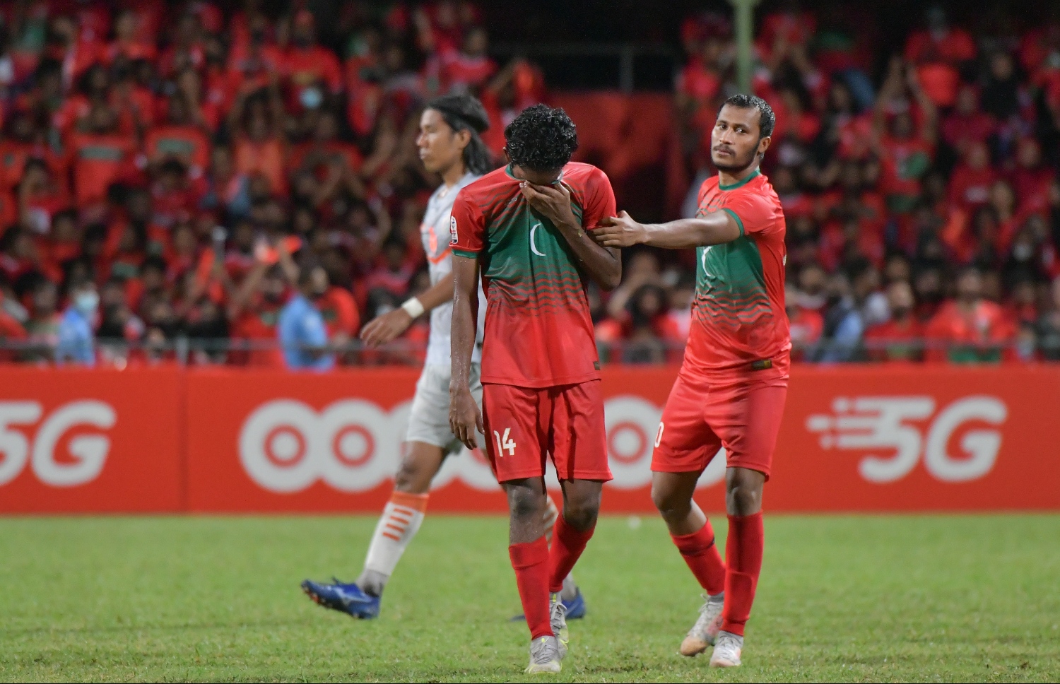 އިންޑިއާ އަތުން ބަލިވުމުން ކުޅުންތެރިން މާޔޫސްވެފައި --- ފޮޓޯ: ނިޝާން އަލީ | މިހާރު