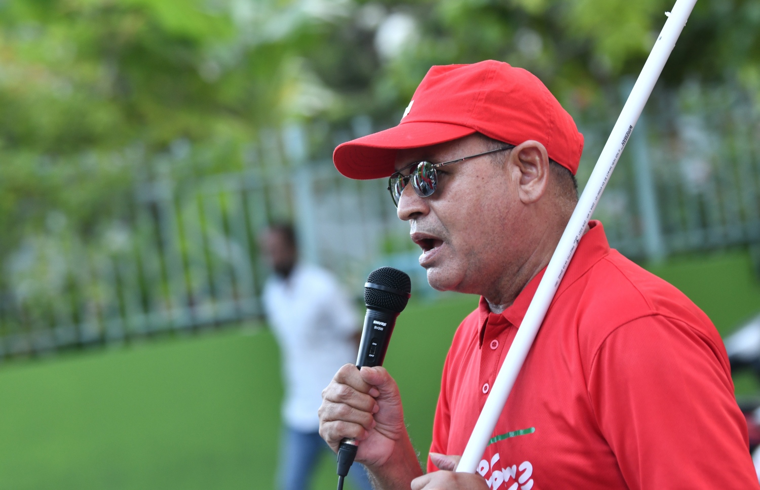 އިންޑިއާ އައުޓް ކެމްޕެއިންގައި ކުރީގެ ޑިފެންސް މިނިސްޓަރު އާދަމް ޝަރީފު ބައިވެރިވެ ވަޑައިގަންނަވަނީ -- ފޮޓޯ: ނިޝާން އަލީ/ މިހާރު