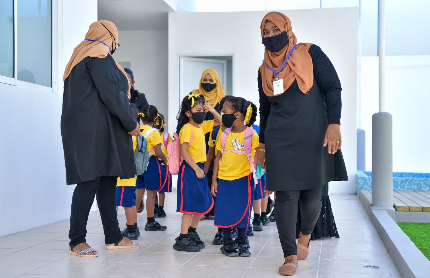 ހުޅުމާލޭގައި އަމިއްލަ ފަރާތަކުން އިމާރާތްކޮށް، މިއަދު ހުޅުވި މުހައްމަދު ގާސިމް ޕްރީ ސްކޫލުގެ ދަރިވަރުންތަކެއް.-- ފޮޓޯ: ފަޔާޒު މޫސާ/ މިހާރު