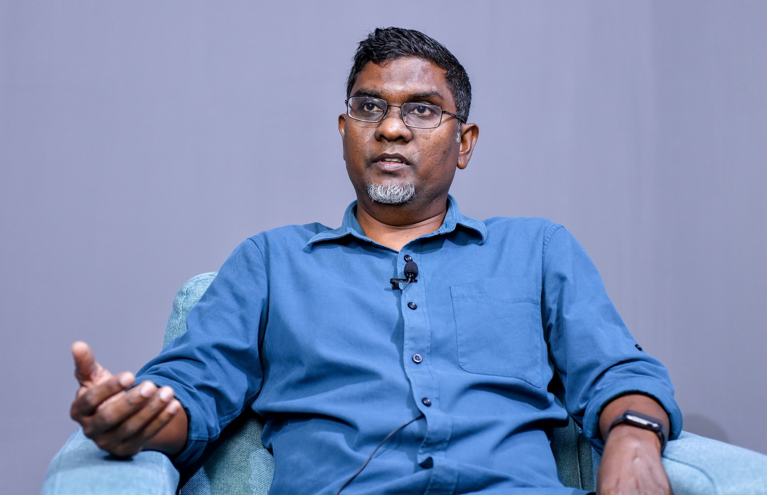 ކުރީގެ ގަވަރުނަރު އަހުމަދު ނަސީރު "މިހާރު" އަށް ދެއްވި އިންޓަވިއުއެއްގެ ތެރެއިން--ފޮޓޯ:މިހާރު