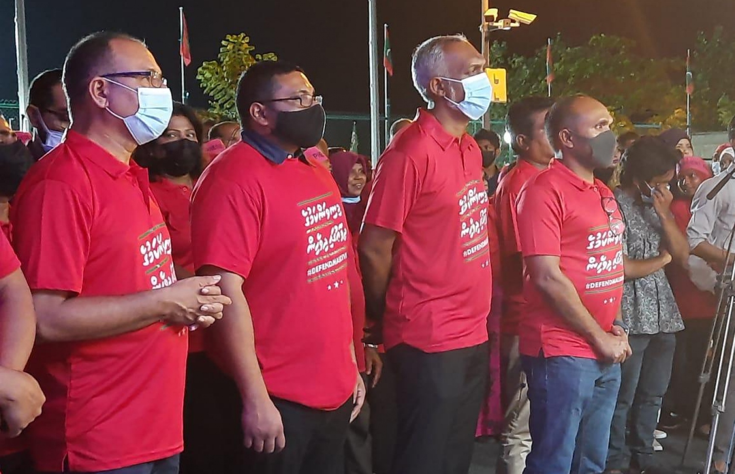 ޕީޕީއެމްގެ 10 ވަނަ އަހަރީ ދުވަސް ފާހަގަކުރުމަށް މިރޭ ބޭއްވި ހަފުލާގައި އެ ޕާޓީގެ ބައެއް އިސްވެރިން ބައިވެރިވެވަޑައިގަންނަވަނީ.---ފޮޓޯ: ޕީޕީއެމް