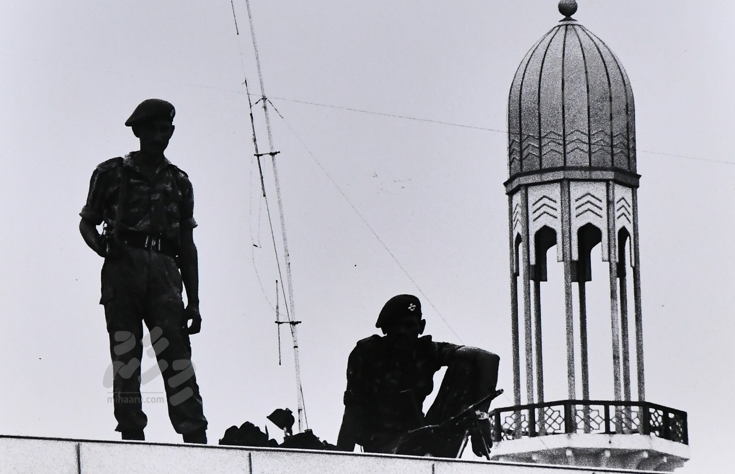 ނޮވެމްބަރު3، 1988 ގައި ދިން ހަމަލަ އަށް ފަހު ސިފައިން އެކި ސަރަހައްދުތަކުގައި ސަލާމަތީ ކަންކަން ބަލަހައްޓަނީ