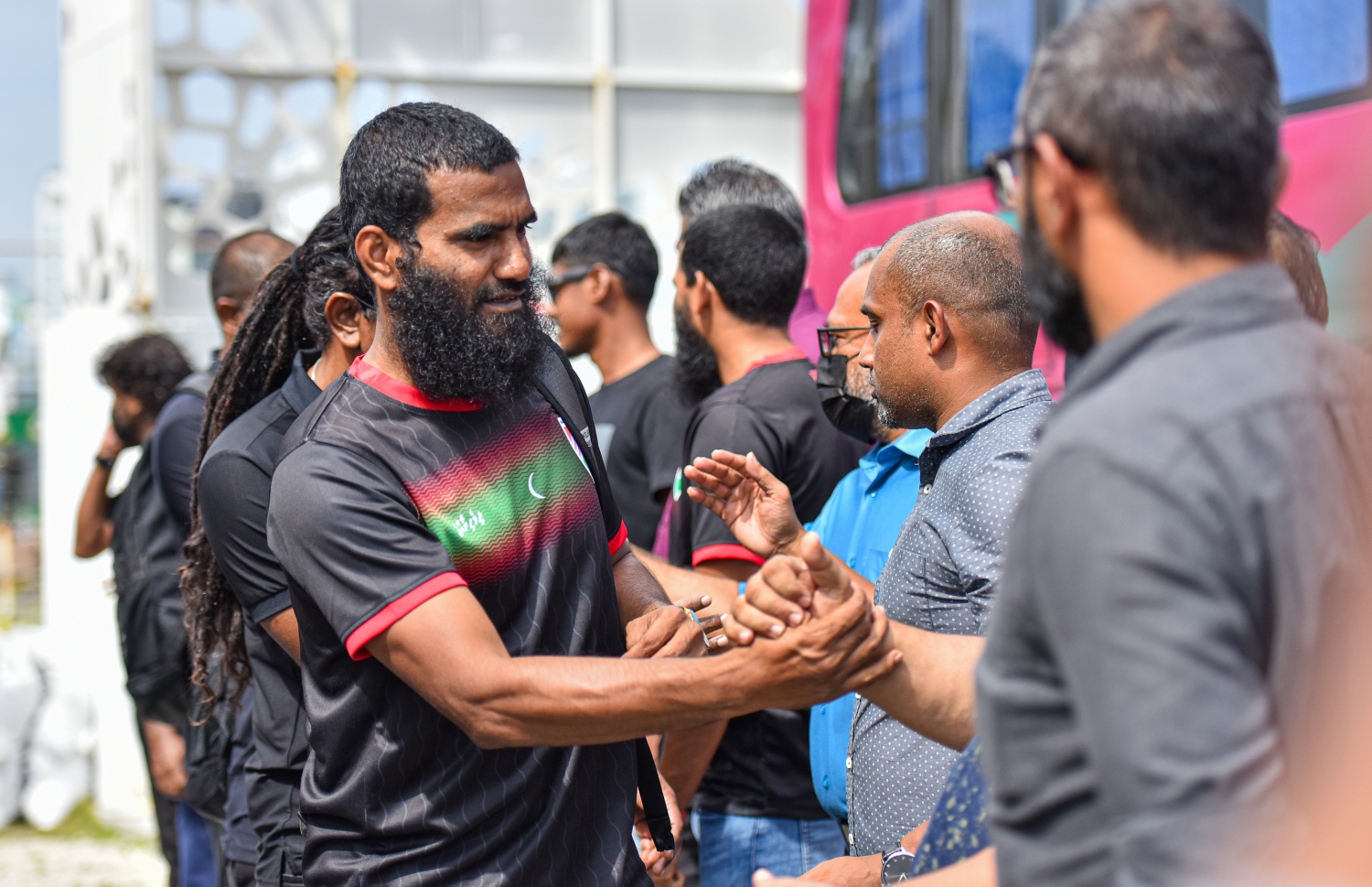 ގައުމީ ޓީމު ލަންކާއަށް ފުރުން