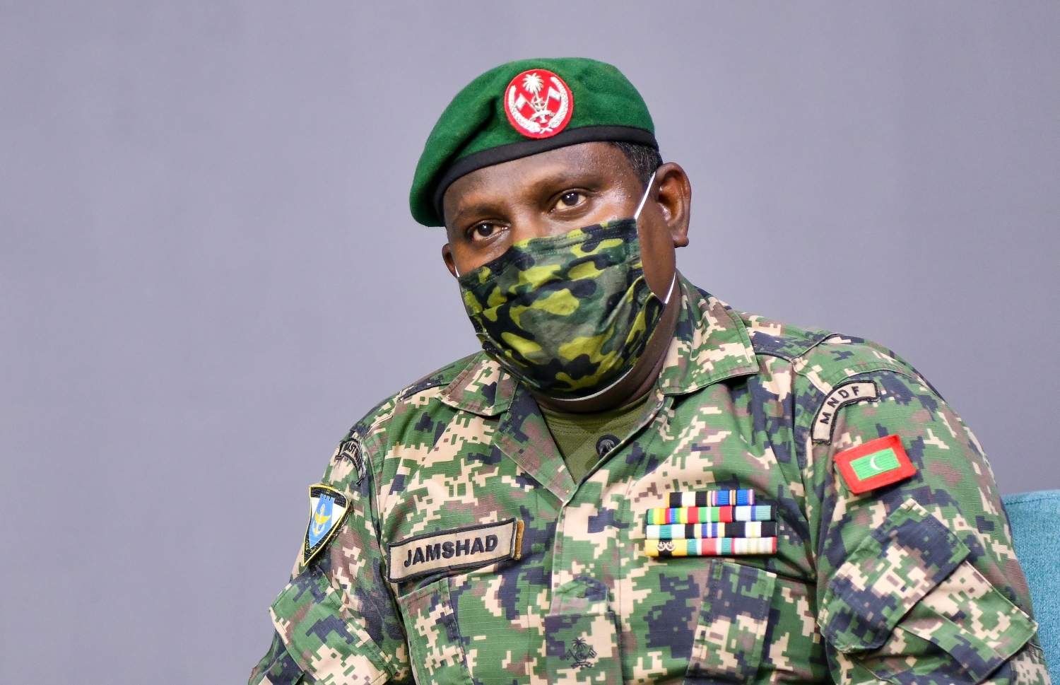 ޖަމްޝާދު "މިހާރު" ގެ މެދުސަފުހާ އާ ވާހަކަ ދައްކަވަނީ -- ފޮޓޯ: ނިޝާން އަލީ/ މިހާރު