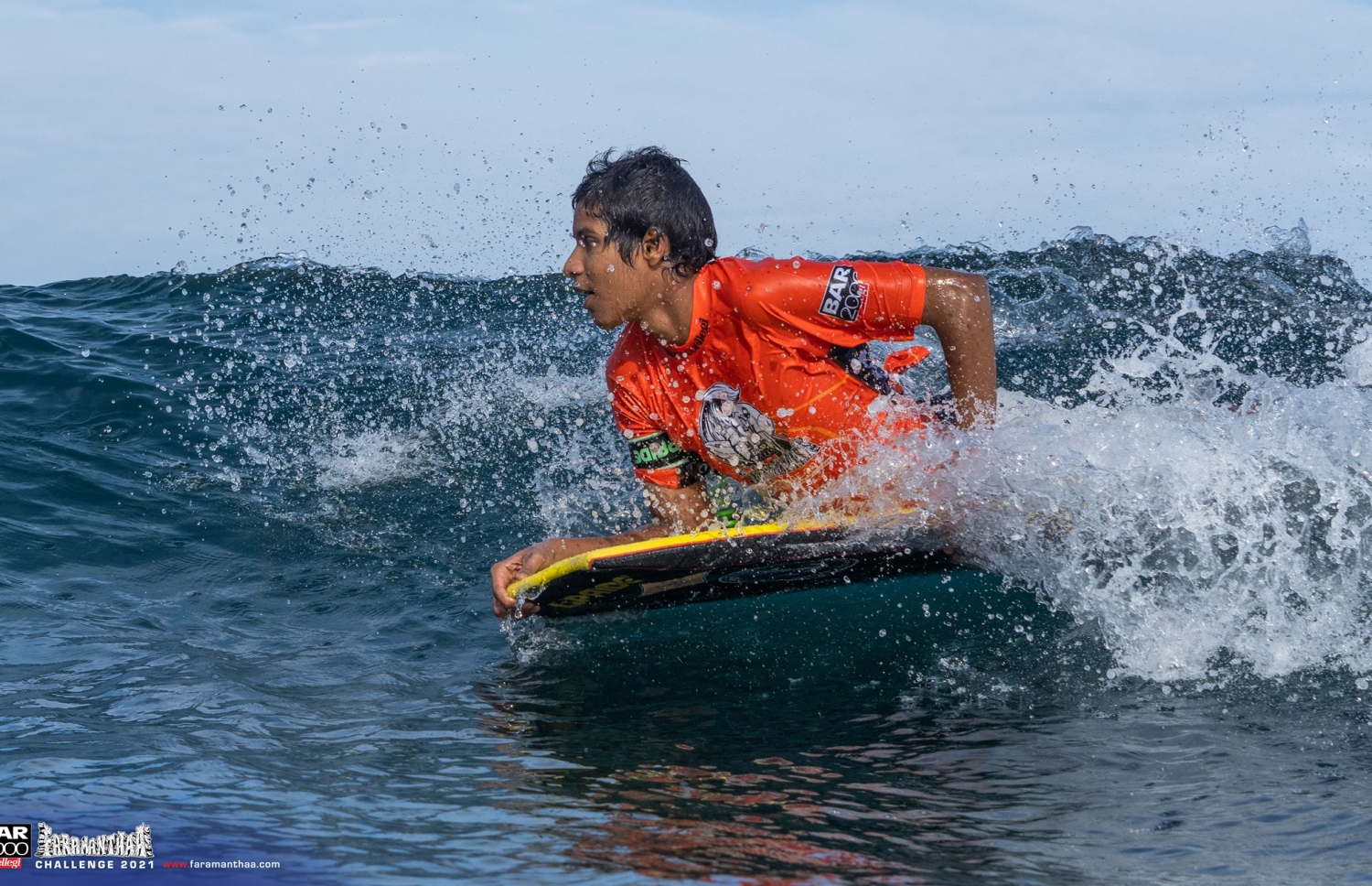 ބާ 2000 ވޯޓާ ސްޕޯޓްސް މުބާރާތުގައި ބައިވެރިޔަކު ބޮޑީބޯޑިން އިވެންޓް ކުރިއަށް ގެންދަނީ --- ފޮޓޯ: ބާ2000