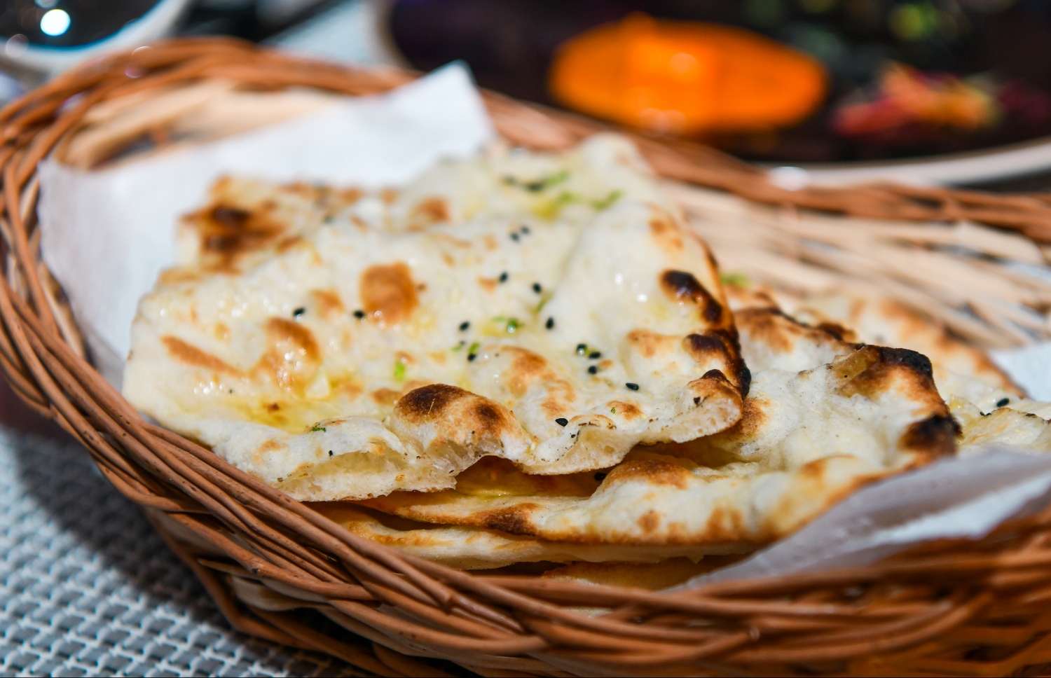 ހުޅުމާލެ: ނޮވެމްބަރު 14، 2021: ހުޅުމާލޭގައި ހުޅުވި އިންޑިއާގެ ޗެއިން އެއް ކަމަށްވާ "ނަގާސް" ރެސްޓޯރެންޓުގެ ގާލިކް ނާން: ހުރިހާ ކެއުމެއް ވެސް ތަފާތު ވާނެ ކަމަށް އެ ރެސްޓޯރެންޓުން ބުނޭ-- ފޮޓޯ: ނިޝާން އަލީ/މިހާރު