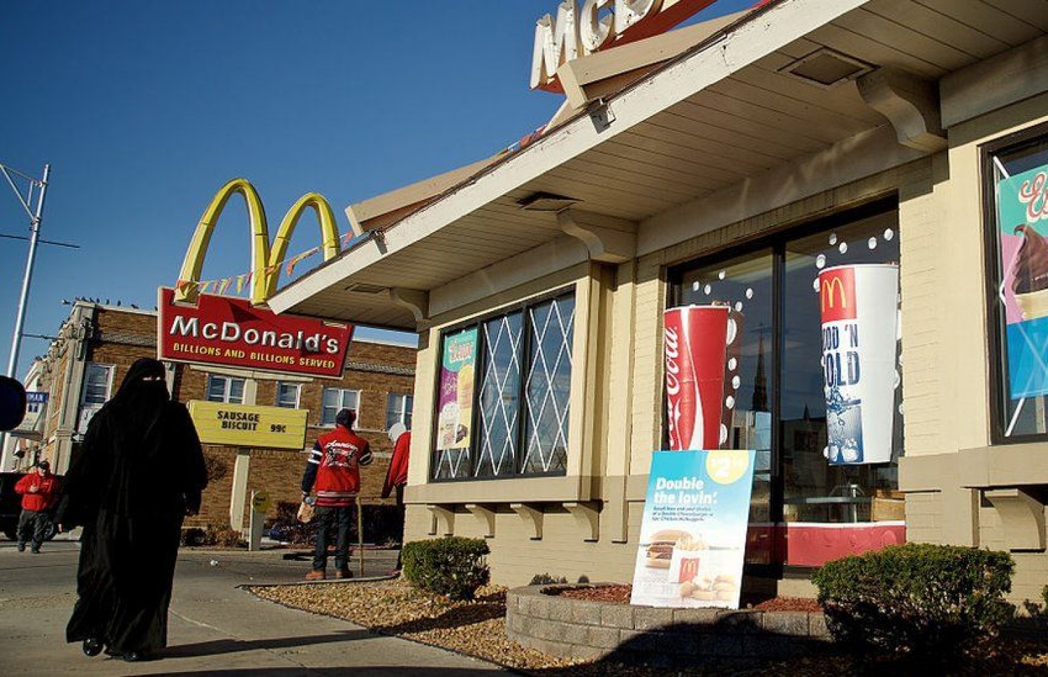 ހެމްޓްރެމިކުގެ ސިޓީގައި ގިނައީ ހިޖުރަކޮށްފައިވާ މުސްލިމުން. --ފޮޓޯ:ގެޓީ އިމޭޖަސް