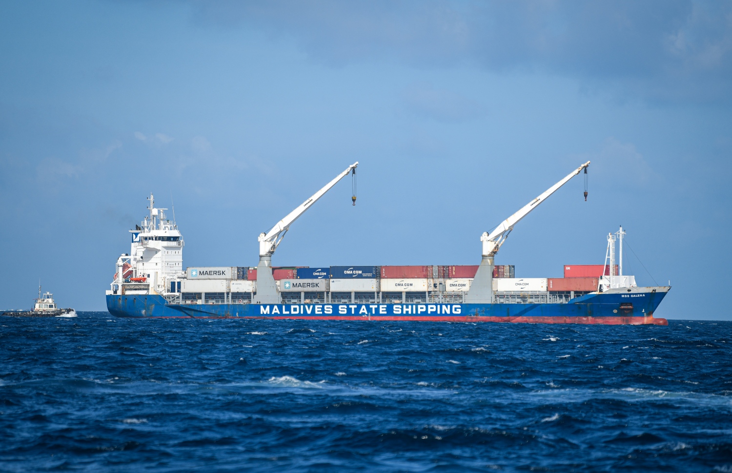 ނޮވެމްބަރު 23، 2021-- ރާއްޖޭގެ ޝިޕިން ކުންފުނިން ގަތް ފުރަތަމަ ބޯޓު "ގަލޭނާ" ރާއްޖެއަށް ބަނދަރު ކުރަނީ-- ފޮޓޯ: ފަޔާޒު މޫސާ/މިހާރު