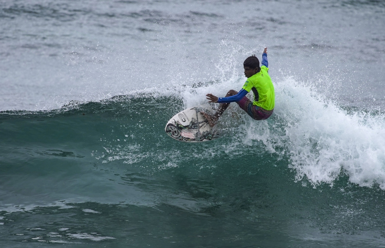 ޖޫނިއާ ހީޓެއްގައި މިއަދު އެތުލީޓަކު ރާޅާއަޅަނީ.-- ފޮޓޯ: އެމްއެސްއޭ