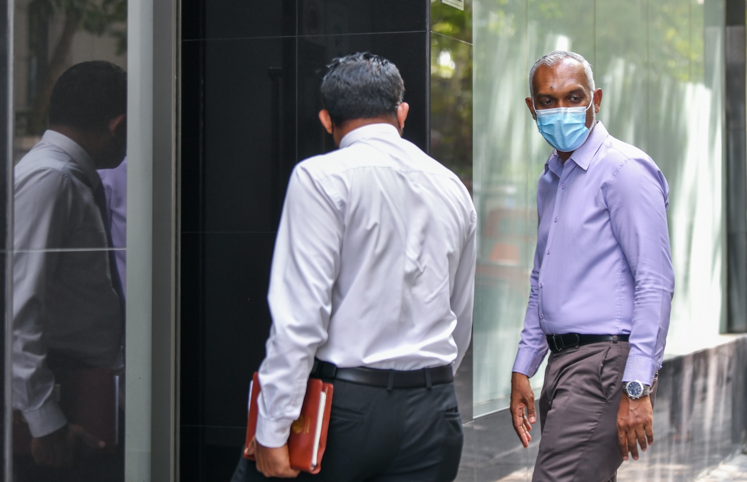 މާލޭގެ މޭޔަރު މުއިއްޒު: މައިގަނޑު ގޮތެއްގައި ބޭނުންވަނީ ކައުންސިލަށް ރެވެނިއު ލިބުމަށް ގާނޫނީ ގޮތުން ހުރި ކަންކަން ސަރުކާރުން ފަހިކޮށްދޭން.---ފައިލް ފޮޓޯ: މިހާރު