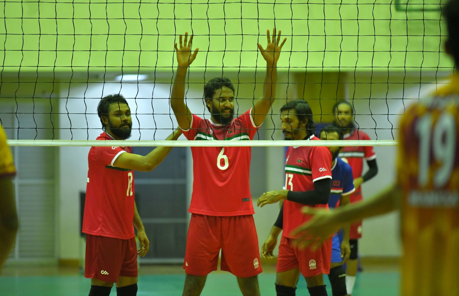 މުބާރާތަށް ފުރުމުގެ ކުރިން ގައުމީ ވޮލީ ޓީމުން ލަންކާ އާ ދެކޮޅަށް ކުޅުނު މެޗުގެ ތެރެއިން