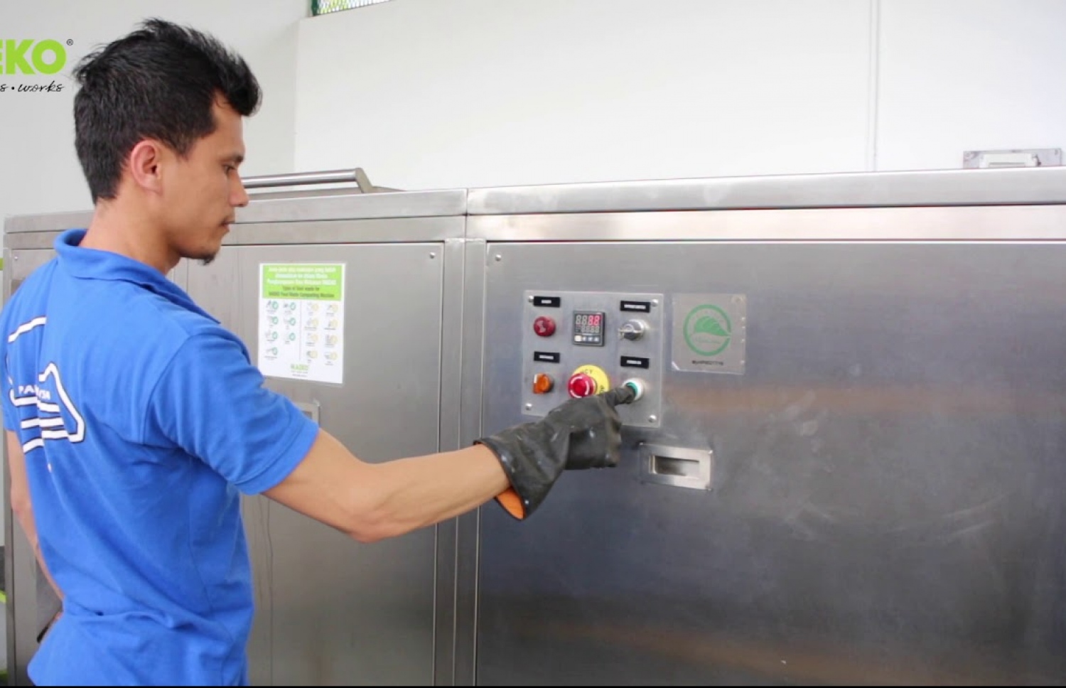 މައިކޯ ބްރޭންޑް ކޮމްޕޯސްޓާ. މި މެޝިނުން 24 ގަޑި އިރު ތެރޭ ކުނި ނައްތާލެވޭނެ. އަދި ގަސްކާނާ އުފެއްދޭނެ--