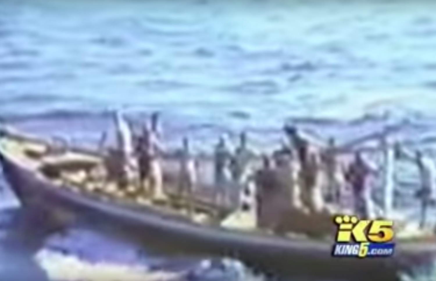 އެމެރިކާގެ ބޯޓު ކައިރިއަށް އައި ދޯންޏެއް