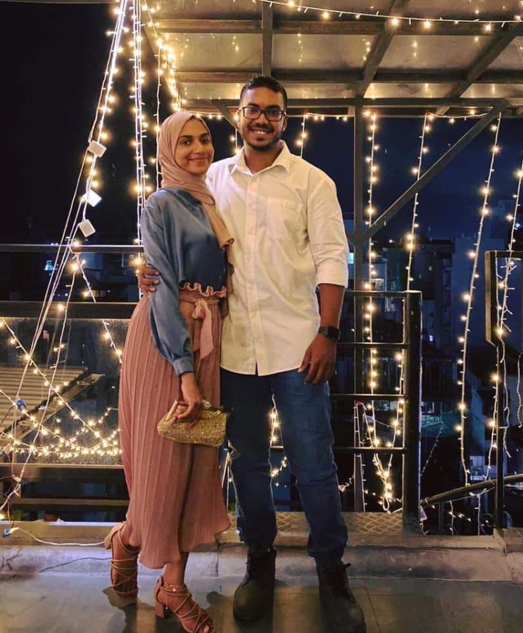 ދީނާ އާއި ފިރިމީހާ ލުއައިއްޔު އެކީގައި