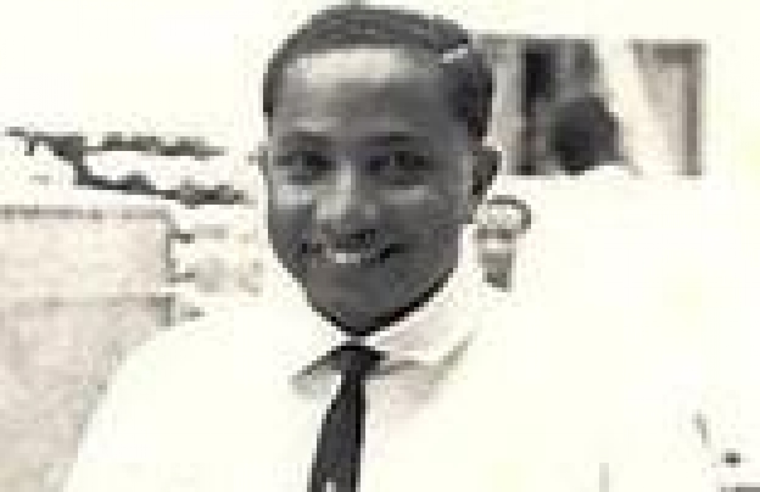 އުމަރު ޒާހިރުގެ ޒުވާން އުމުރުގެ ފޮޓޯފުޅެއް