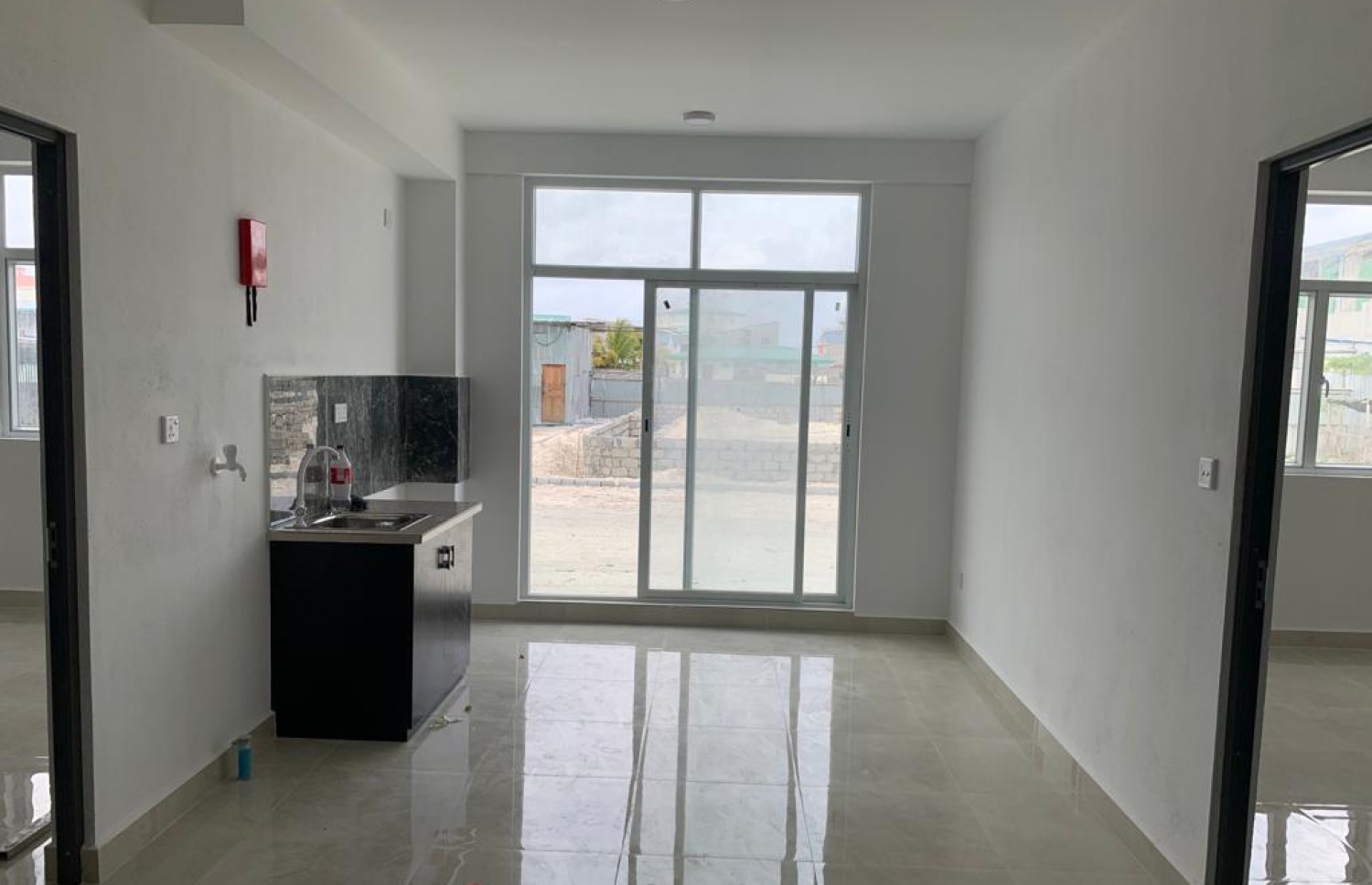 ސަރުކާރުން ނައިފަރުގައި އިމާރާތްކޮށްފައިވާ ފްލެޓުތަކުގެ އެތެރެ.-- ފޮޓޯ: ނައިފަރު ކައުންސިލް