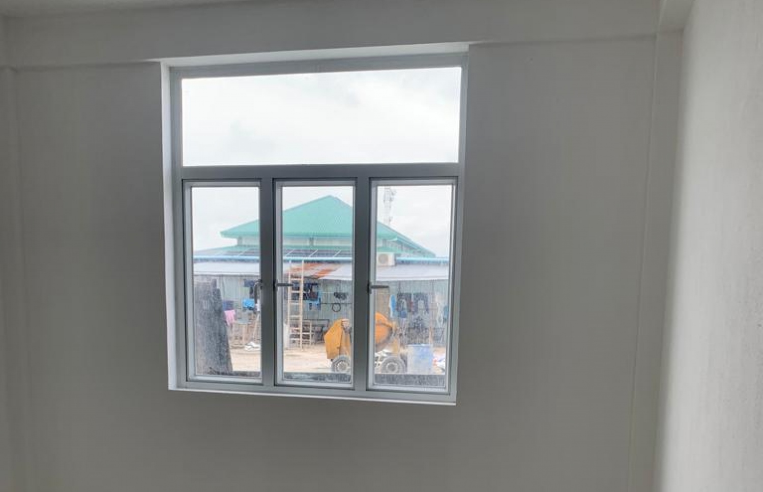 ސަރުކާރުން ނައިފަރުގައި އިމާރާތްކޮށްފައިވާ ހައުސިން ޔުނިޓުތަކުގެ އެތެރެ.-- ފޮޓޯ: ނައިފަރު ކައުންސިލް