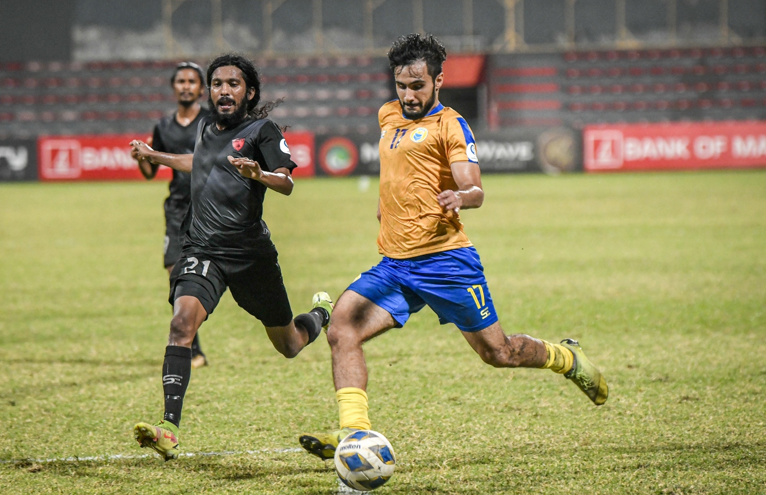 ވެލެންސިއާ އާއި އީގަލްސް މިރޭ ކުޅުނު މެޗުގެ ތެރއިން --- ފޮޓޯ: ނިޝާން އަލީ | މިހާރު