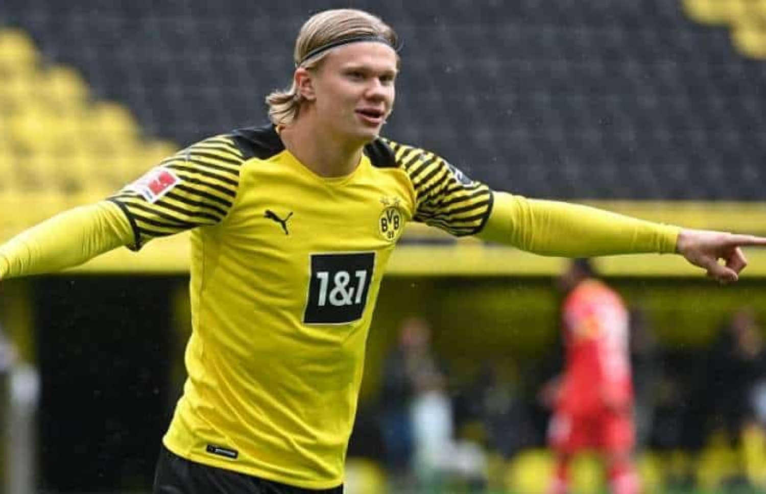 ހާލަންޑް ލަނޑު ޖެހުމަށް ފަހު.--ފޮޓޯ: އޭއެފްޕީ