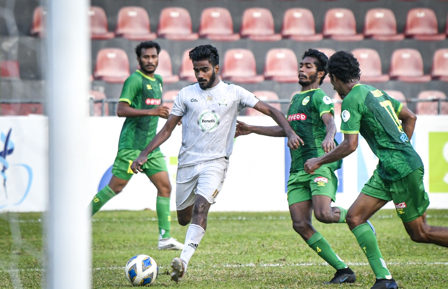 މާޒިޔާއާ ދެކޮޅަށް ގްރީން ކުޅުނު މެޗުގެ ތެރެއިން --- ފޮޓޯ: ނިޝާން އަލީ | މިހާރު