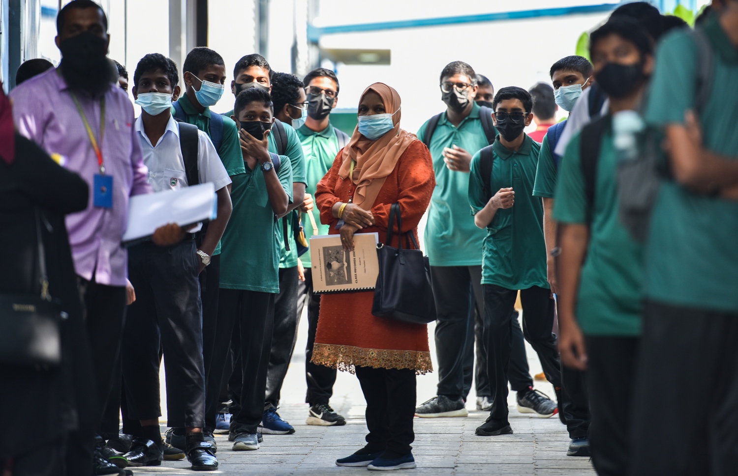 އެމްޓީސީސީގެ ސޯމިލް އިމާރާތުގައި އަރަބިއްޔާ ސްކޫލްގެ ދަރިވަރުންނަށް ވަގުތީގޮތުން ކިޔަވައިދޭން ފެށުން.-- ފޮޓޯ: ފަޔާޒް މޫސާ / މިހާރު