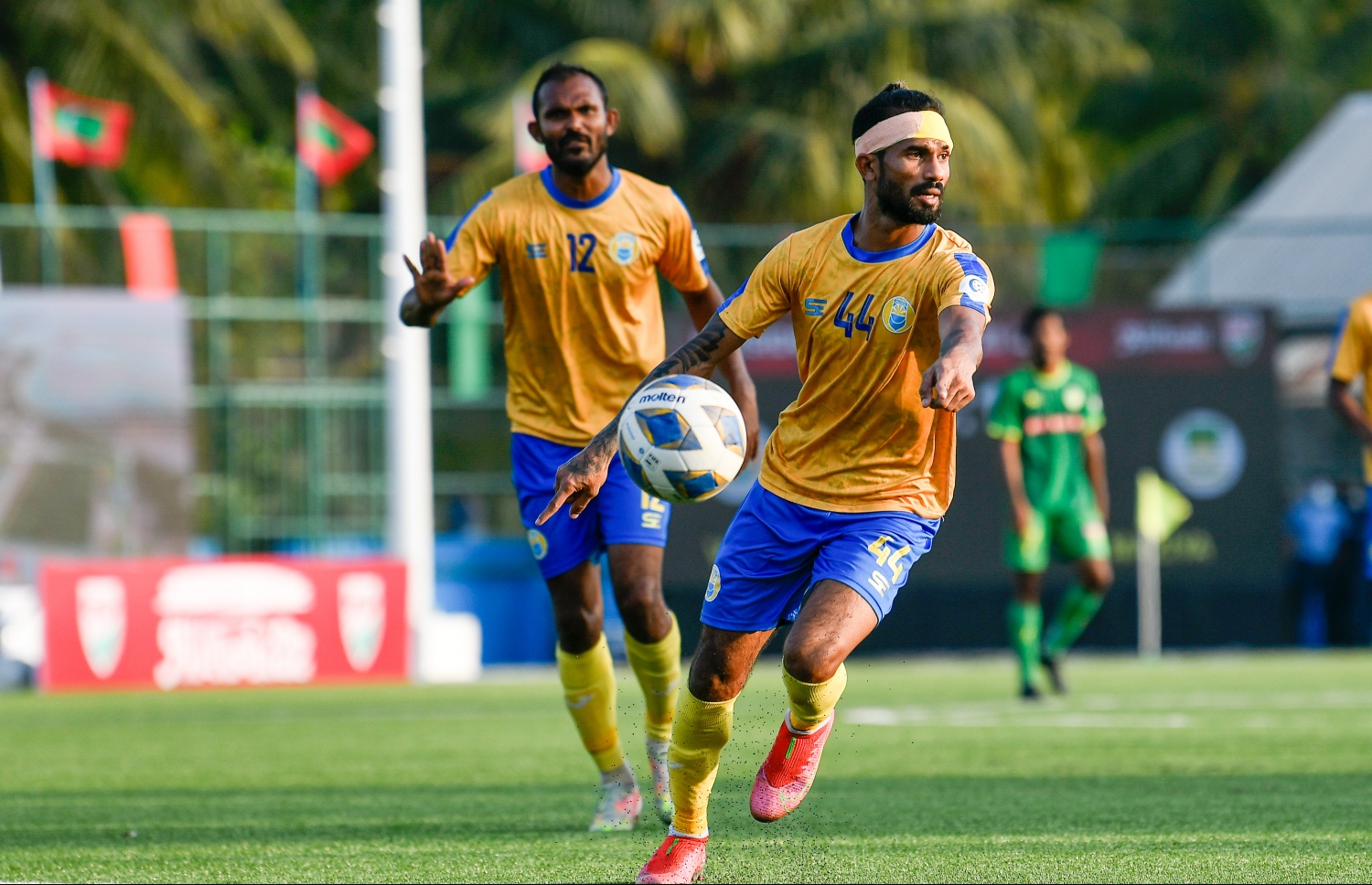 ވެލެންސިއާގެ ފުރަތަމަ ލަނޑު ޖަހައިދިން ޑަކްސަން --- ފޮޓޯ: ނިޝާން އަލި | މިހާރު