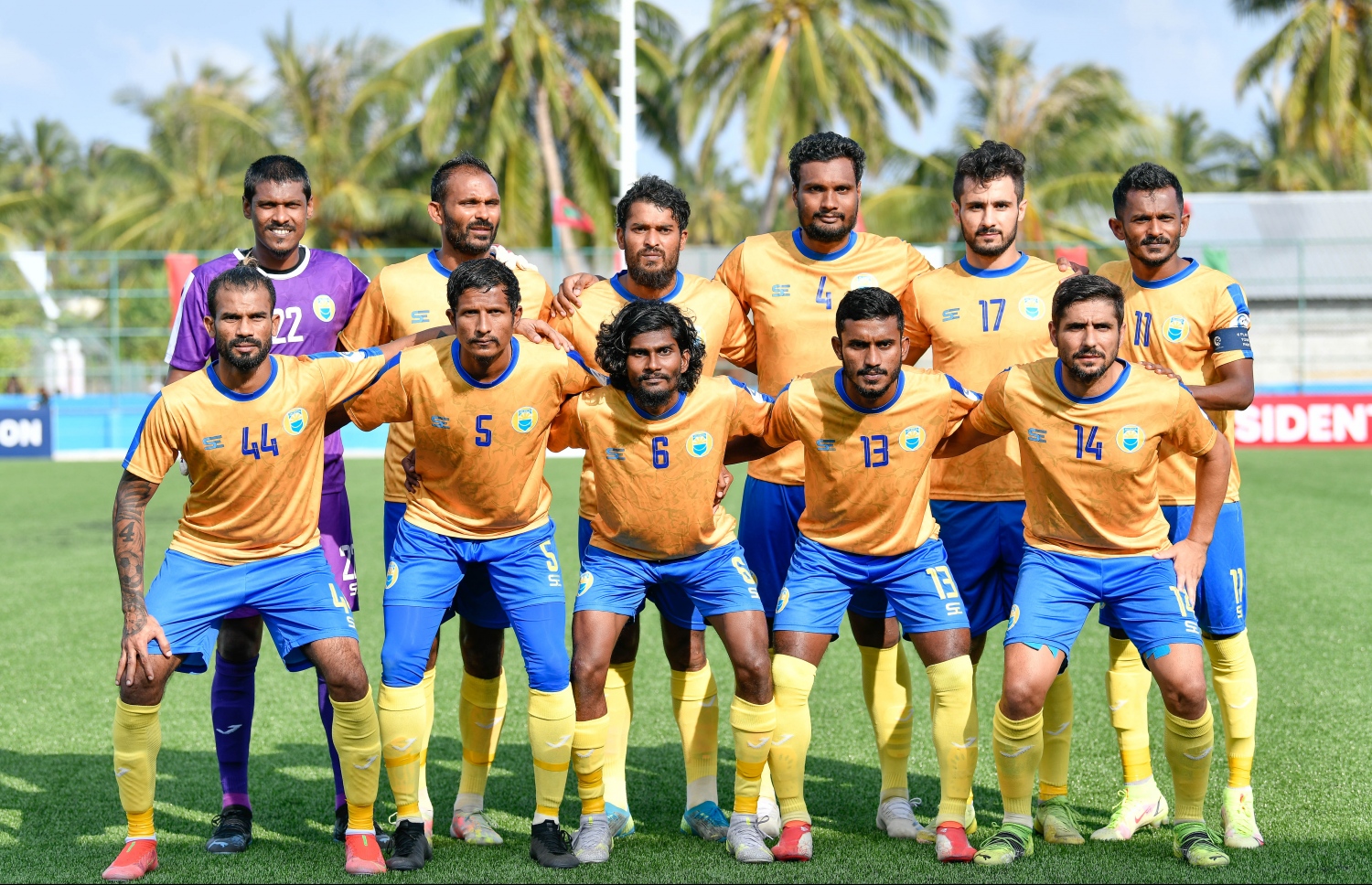 ރ. އަލިފުށީގައި ކުޅުނު ޕްރެޒިޑެންޓްސް ކަޕް ފައިނަލް ތެރެއިން، އިތުރު ވަގުތުގެ ދެހާފު ކުޅެ މާޒިޔާގެ މައްޗަށް 2-1 ގެ ނަތީޖާ އަކުން ކާމިޔާބު ހޯދައި ޕްރެޒިޑެންޓްސް ކަޕުގެ ޗެމްޕިއަންކަން ވެލެންސިއާއިން ވަނީ ހޯދާފައި--. ފޮޓޯ: ނިޝާން އަލީ/މިހާރު