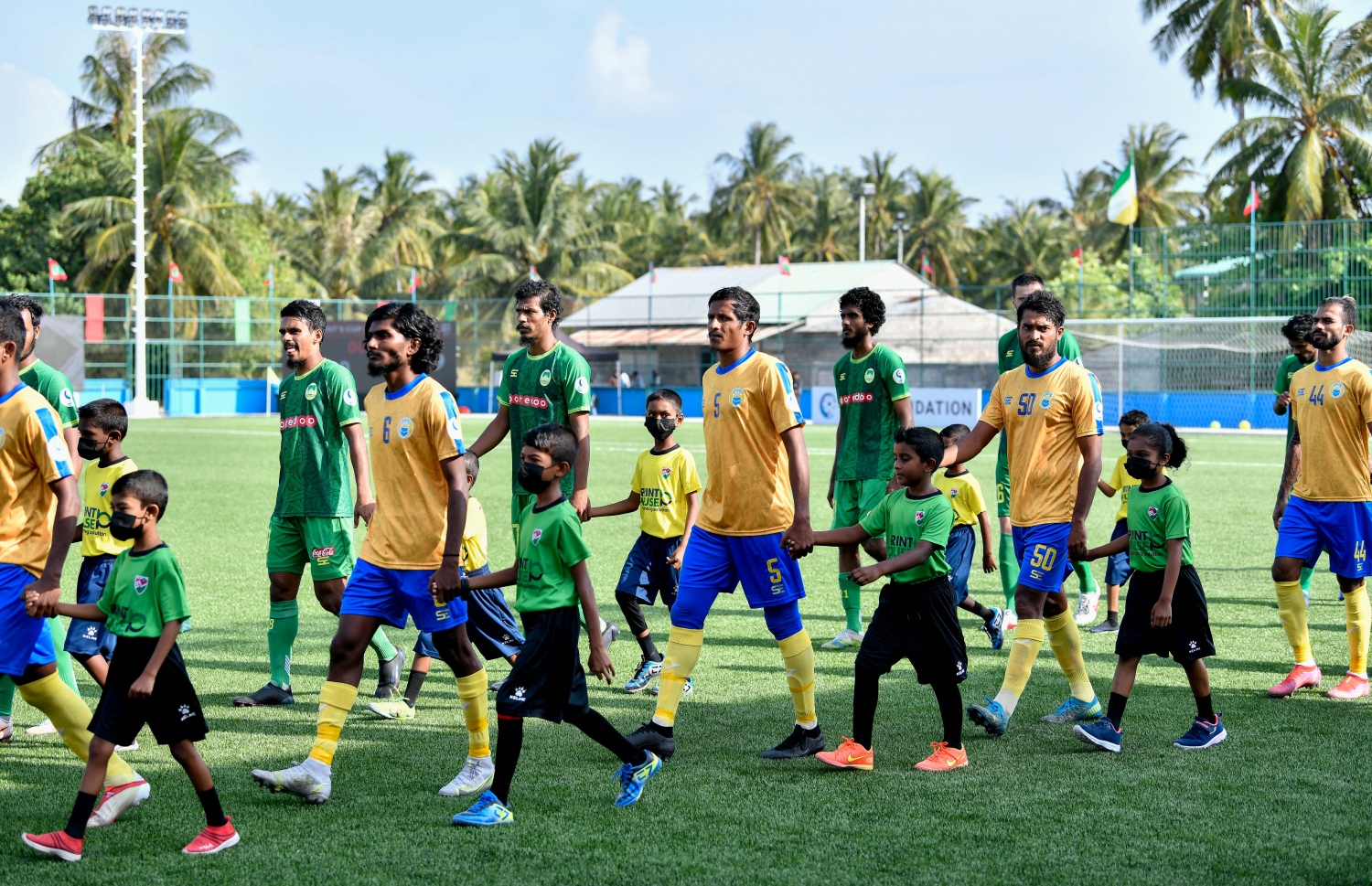 ރ. އަލިފުށީގައި ކުޅުނު ޕްރެޒިޑެންޓްސް ކަޕް ފައިނަލް ތެރެއިން، އިތުރު ވަގުތުގެ ދެހާފު ކުޅެ މާޒިޔާގެ މައްޗަށް 2-1 ގެ ނަތީޖާ އަކުން ކާމިޔާބު ހޯދައި ޕްރެޒިޑެންޓްސް ކަޕުގެ ޗެމްޕިއަންކަން ވެލެންސިއާއިން ވަނީ ހޯދާފައި--. ފޮޓޯ: ނިޝާން އަލީ/މިހާރު