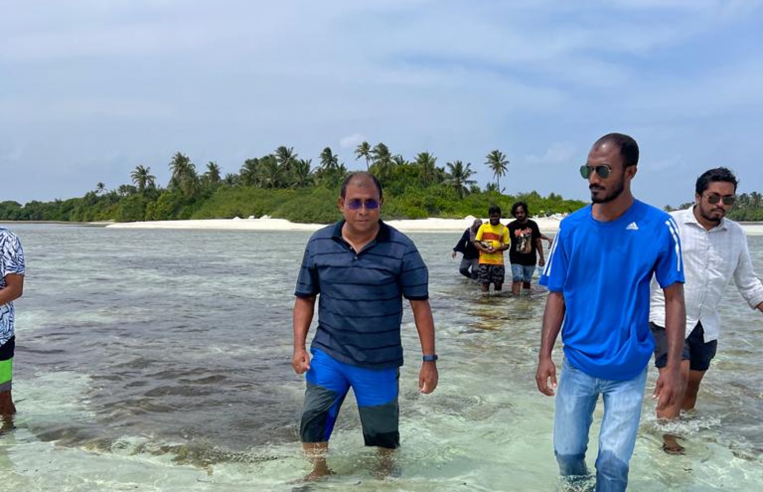 ޓޫރިޒަމް މިނިސްޓްރީން ގއ. ކޮލަމާފުށި ކައިރީގެ ފަޅުރައްތައް ބައްލަވާލައްވަނީ-- ފޮޓޯ: މިހާރު