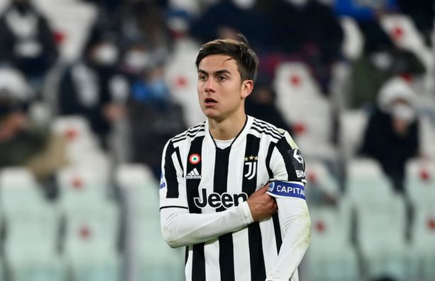 ޔުވެންޓަސްގެ އާޖެންޓީނާ ފޯވާޑް ޑިބާލާ: އަންނަ ސީޒަނަށް ހިލޭ ޓްރާންސްފާގައި ޑިބާލާ ހޯދަން ޔޫރަޕުގެ ބޮޑެތި ކުލަބުތަކުން އަންނަނީ ފާރަލަމުން.