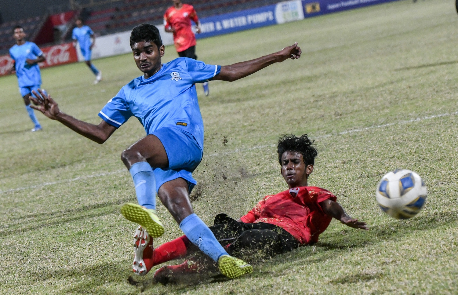 ޓީސީ އާއި މަހިބަދޫ މިރޭ ކުޅުނު މެޗުގެތެރެއިން --- ފޮޓޯ: ފަޔާޒު މޫސާ | މިހާރު