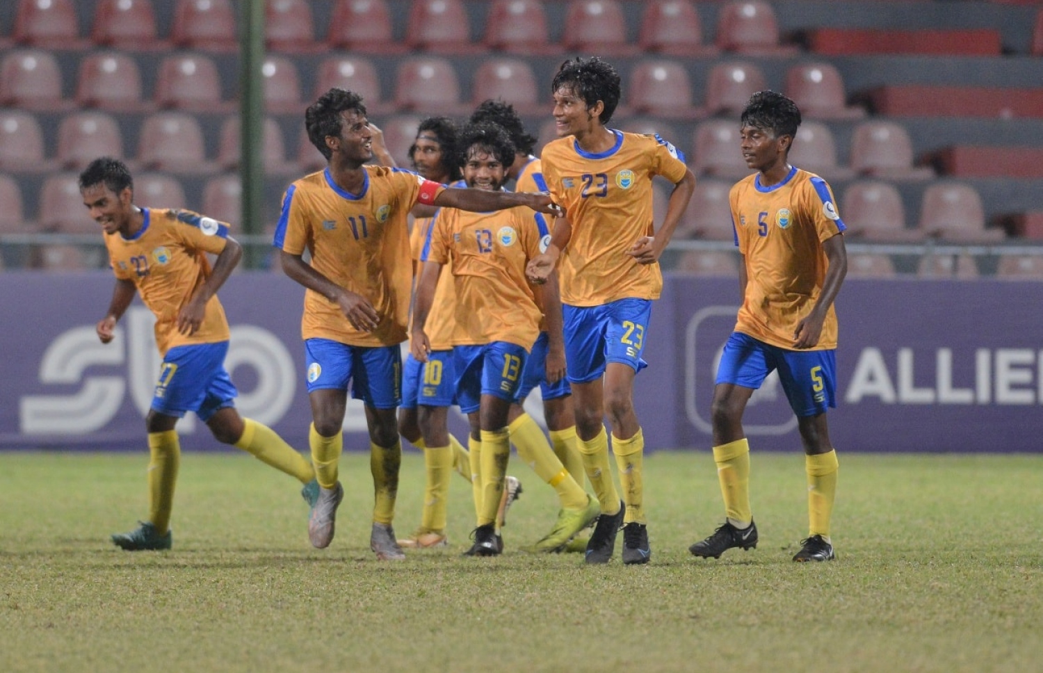 ވެލެންސިއާގެ ރާހިލް (23) އެ ޓީމަށް އެއްވަރު ކޮށްދިން ލަނޑު ޖެހުމަށް ފަހު އުފާފާޅުކުރަނީ.-- ފޮޓޯ: އެފްއޭއެމް