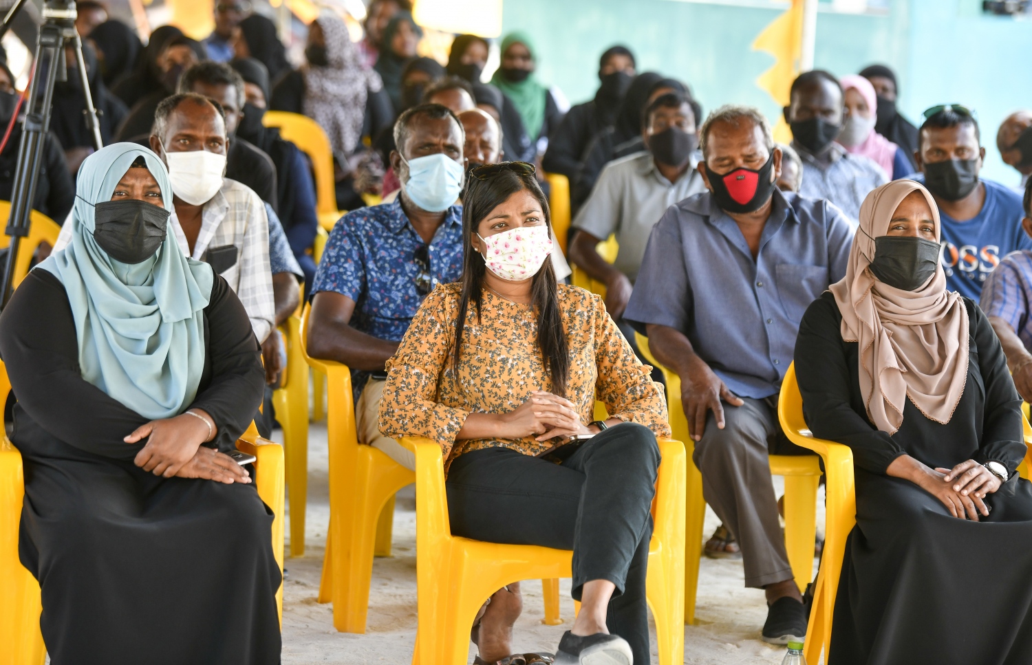 އެމްޑީޕީގެ ކެންޑިޑޭޓުގެ ކެމްޕޭން ރެލީއެއް ކުރިއަށް ދަނީ. -- ފޮޓޯ: ފަޔާޒް މޫސާ/ މިހާރު