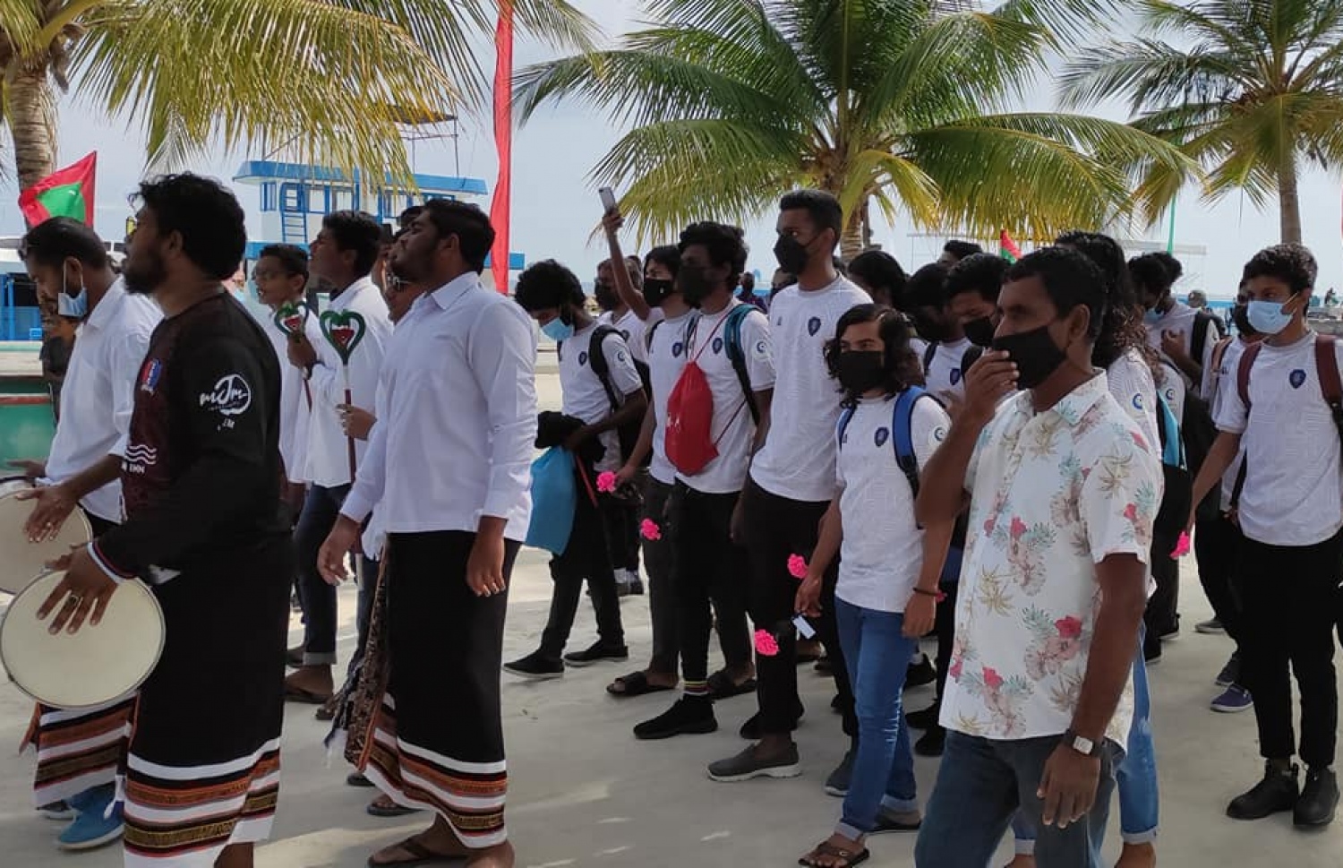 ސުޕަ ޔުނައިޓެޑް ސްޕޯޓްސްގެ ޔޫތު ޓީމް ނިލަންދޫގައި.-- ފޮޓޯ: ނިލަންދޫ ކައުންސިލް