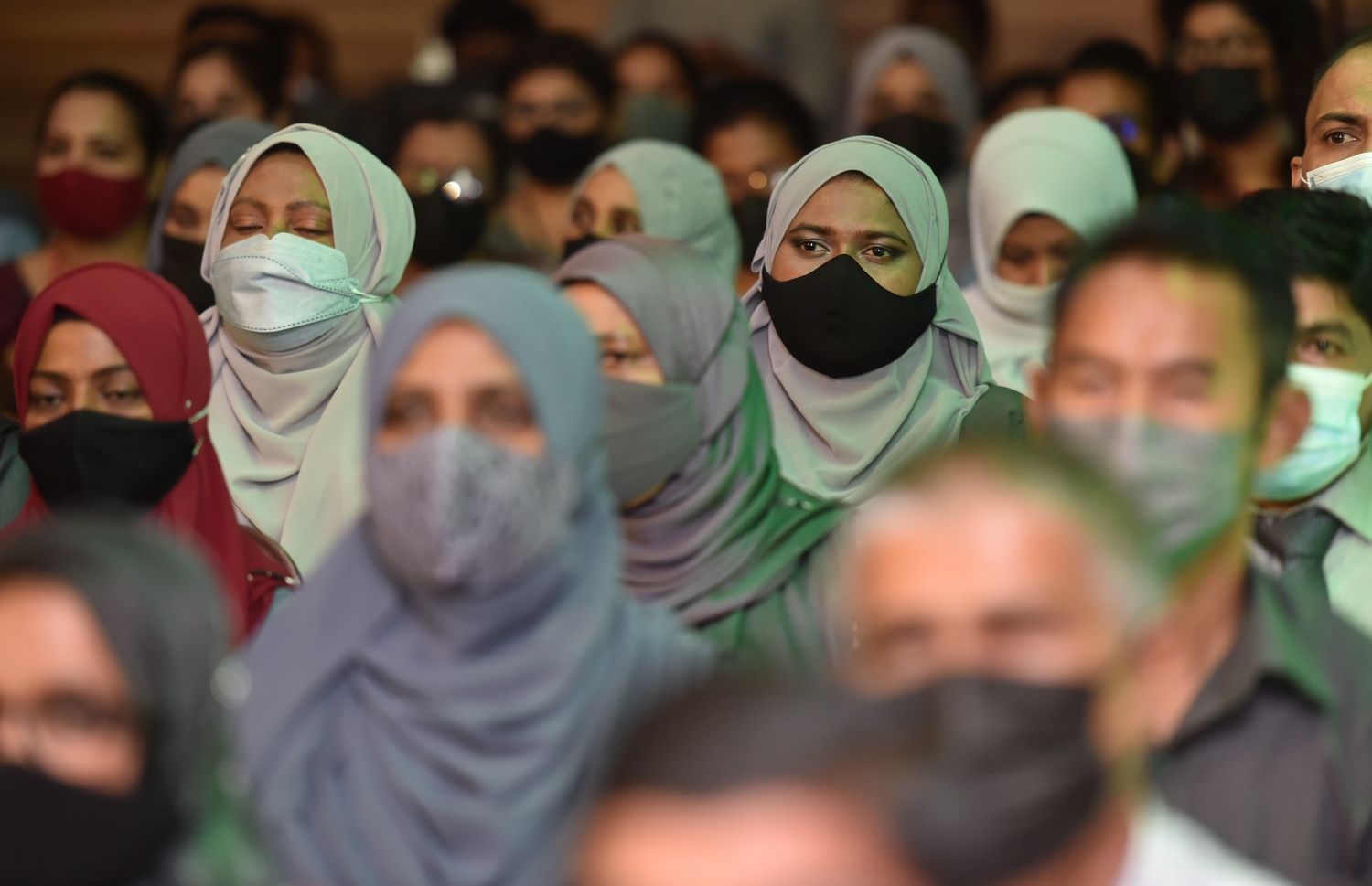 އަހުމަދިއްޔާ ސްކޫލަށް 40 އަހަރު ފުރުމުގެ މުނާސަބަތުގައި ބޭއްވި ކުލަގަދަ ރަސްމިއްޔާތު.-- ފޮޓޯ: ރައީސް އޮފީސް