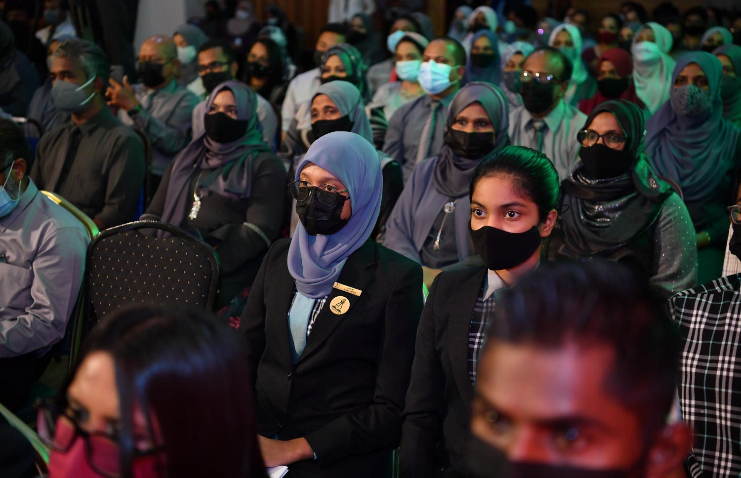 އަހުމަދިއްޔާ ސްކޫލަށް 40 އަހަރު ފުރުމުގެ މުނާސަބަތުގައި ބޭއްވި ކުލަގަދަ ރަސްމިއްޔާތު.-- ފޮޓޯ: ރައީސް އޮފީސް