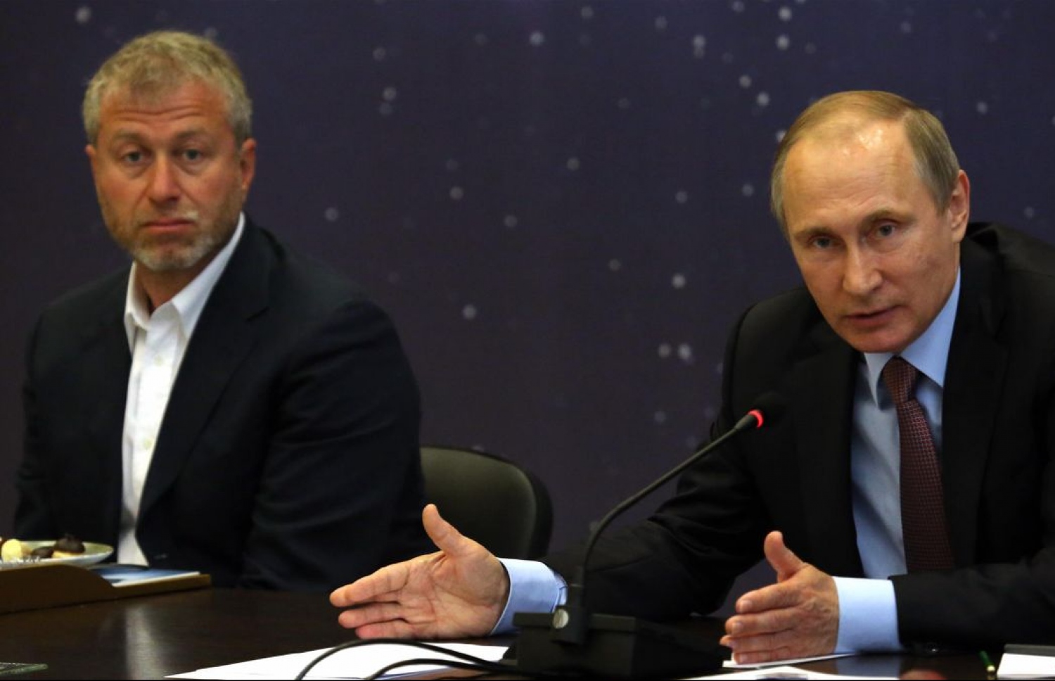 ޕުޓިން އާއި އަބްރަމޮވިޗް.-- ފޮޓޯ: ގެޓީ އިމޭޖަސް