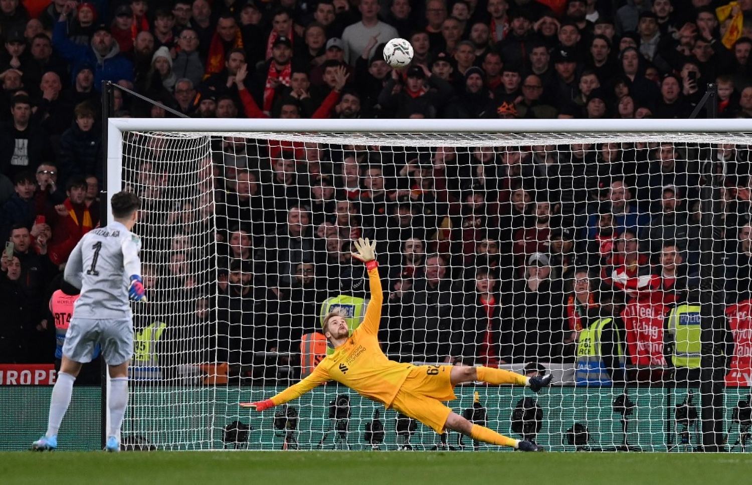 ކެޕާ ޖެހި ޕެނަލްޓީ.-- ފޮޓޯ: އޭއެފްޕީ